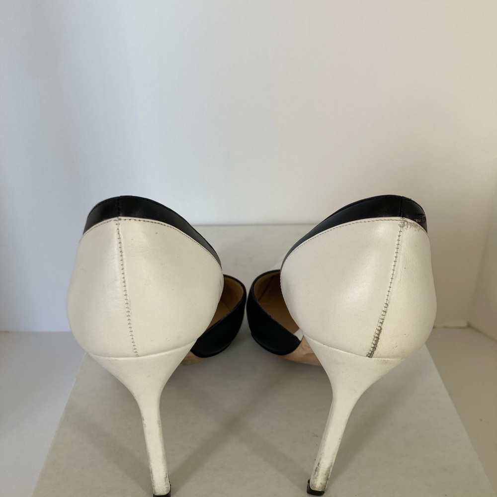 Manolo Blahnik Dorsay Black and White Heels - Picture 4 of 6
